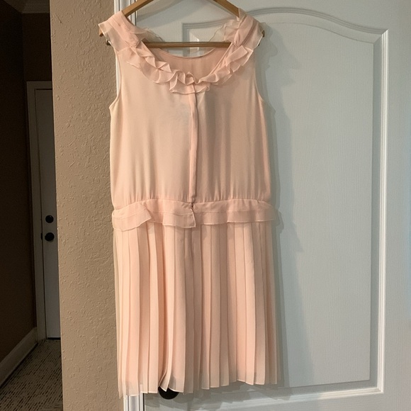 Dress - Picture 2 of 5